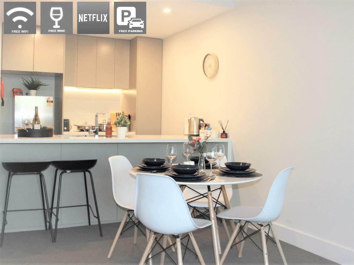 Ferienwohnung Stunning Views Sydney Olympic Park Exterior foto